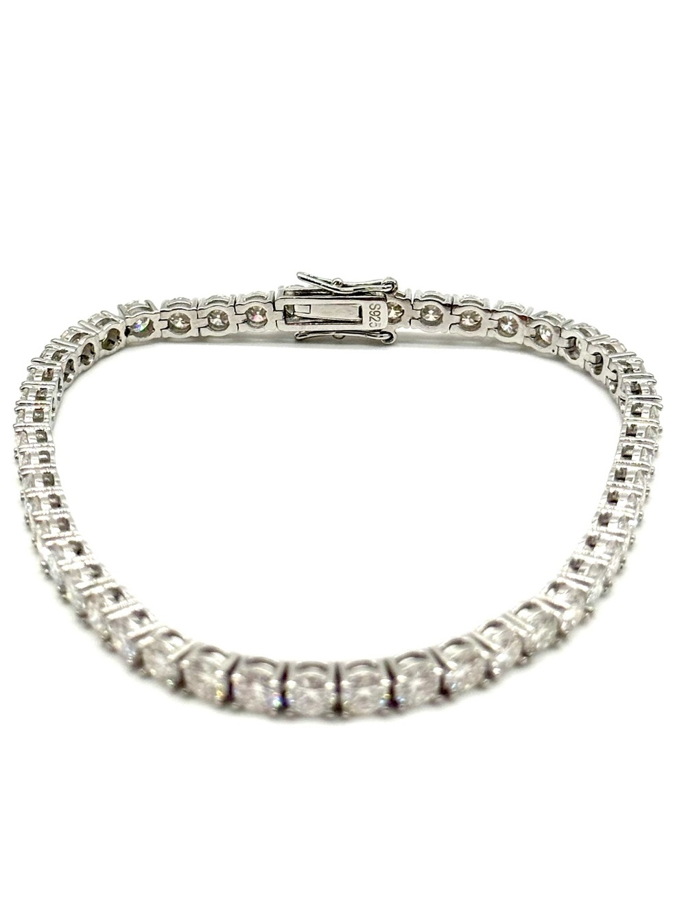 925 Silver, 13.5CTW Moissanite Tennis Bracelet - 7.5" - Picture 6 of 7